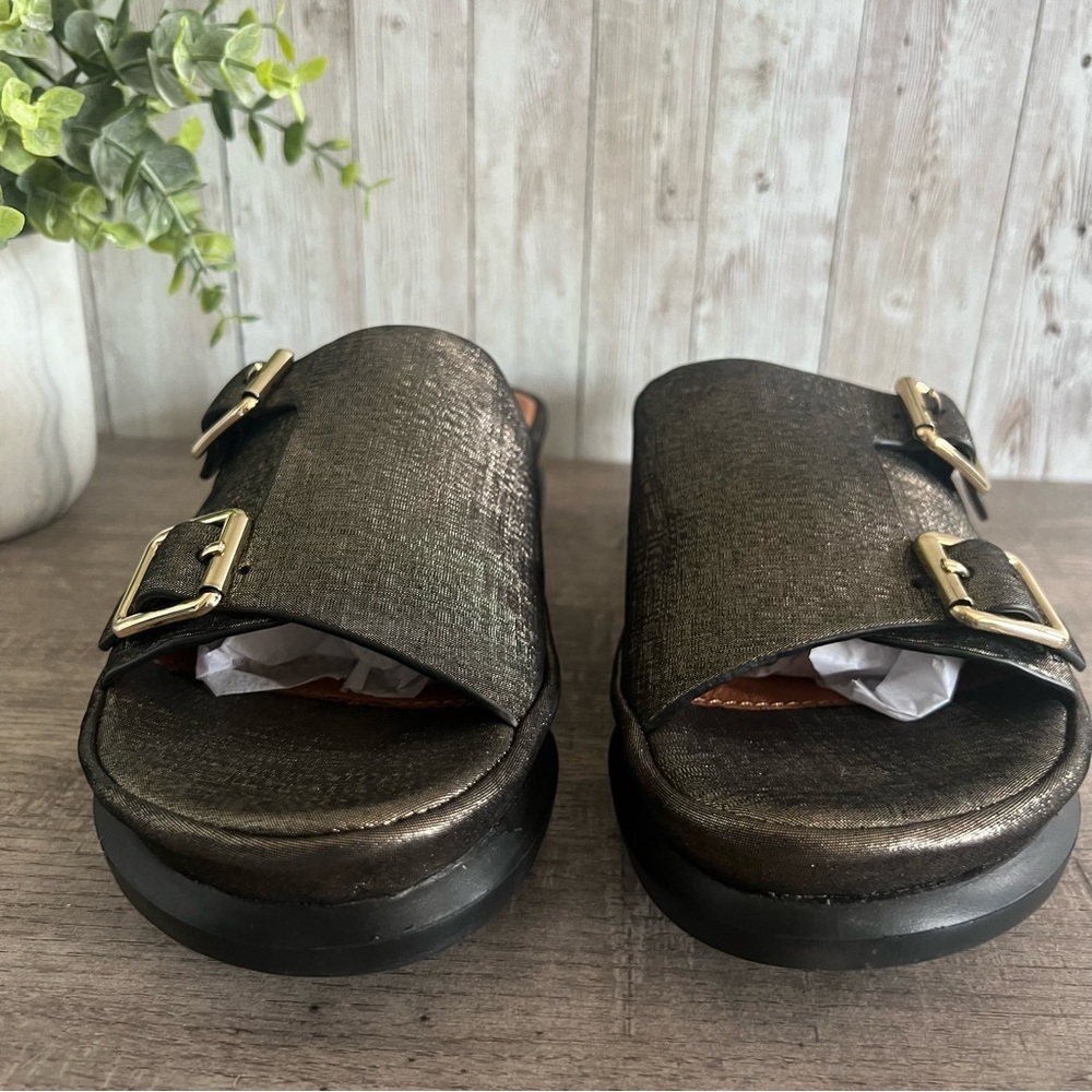L'Amour Des Pieds Women's Metallic Sandals 9 - Picture 3 of 8